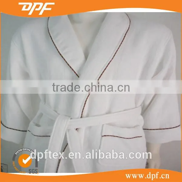 China Manufacturer 100% Cotton White Hotel Robe photo-4