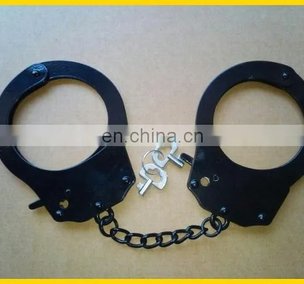 Factory Direct Sales Taiwan Engraved Handcuffs Toys photo-2