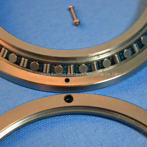 RE30025UUCC0P5 300*360*25mm Crossed Roller Bearing Harmonic Cross Over Bearing Manufacturers in Japan photo-3