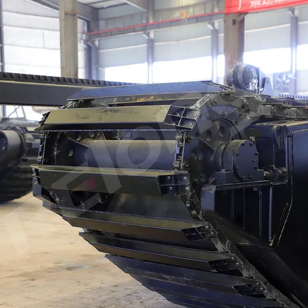 Construction Equipment Amphibious Excavator With Pontoon Undercarriage photo-4