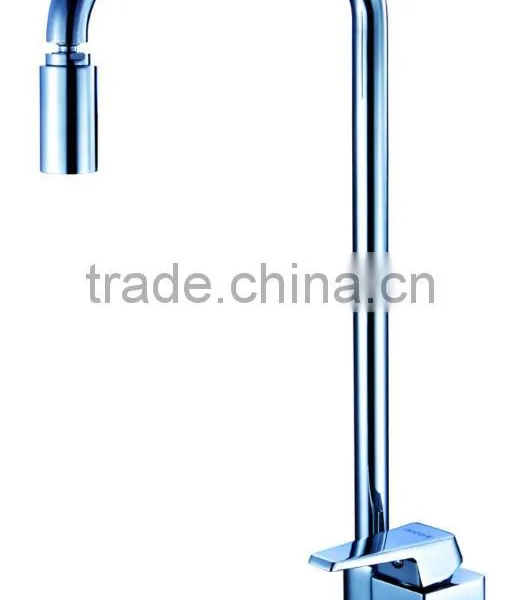 8306B New Design Bidet Spout Brass Chrome Plated Deck Mounted Kitchen Sink Mixer With Single Faucet