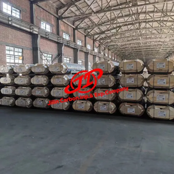 Jilin Carbon UHP Graphite Electrode for Electric Arc Furnace Steelmaking photo-3