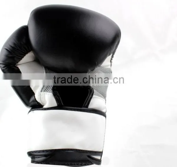 UWIN on Hotsale New Style Design Your Own Boxing Gloves on Hotsale photo-2