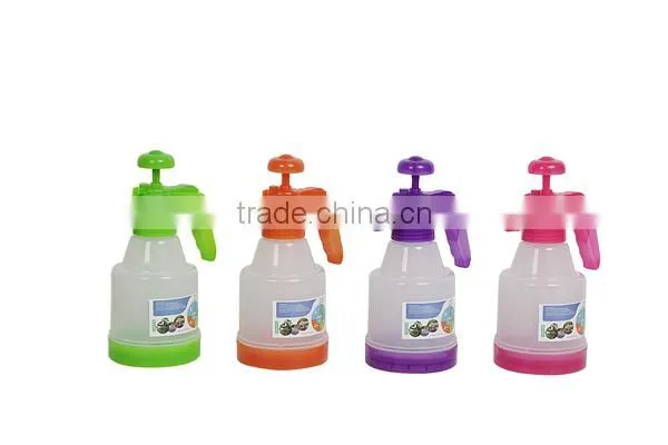1.2L Home Gardening Hand Pump Sprayer photo-2