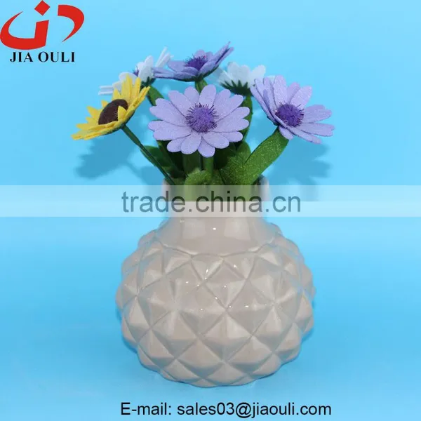 Hot Product Home Decor Glazed Grey Pineapple Shaped Ceramic Vase photo-2