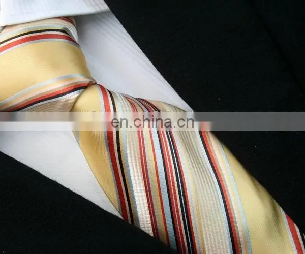 Factory Prices Promotional Logo Printing Fashion Stripe Polyester Tie photo-3