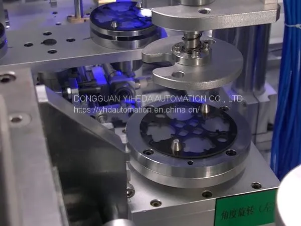 Foam Cutting Machine