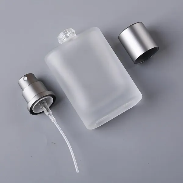 Hot Selling 30ml 50ml 100ml Square Shape Flat Shoulder Frosted Clear Glass Spray Bottles Perfume Dispenser photo-3