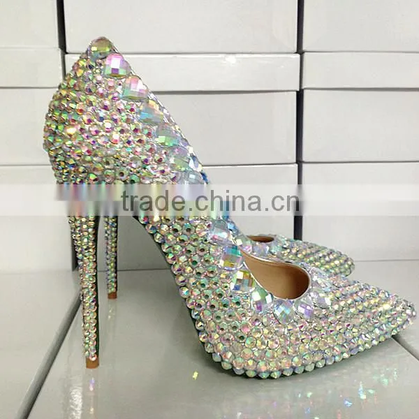 Catwalk New Arrival Luxurious Heart Shape Diamond Dress High Heel Shoes, High End Customized Strass Bridal Wedding Shoes photo-5