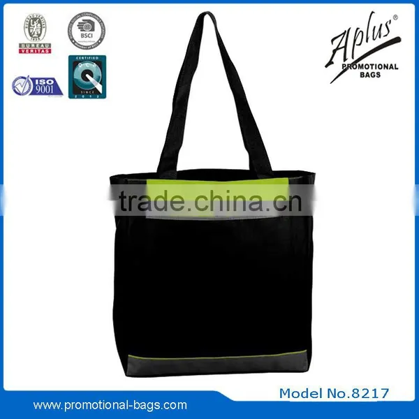 Polyester China Wholesale Handbag With Hook and Loop Closure Pocket photo-4