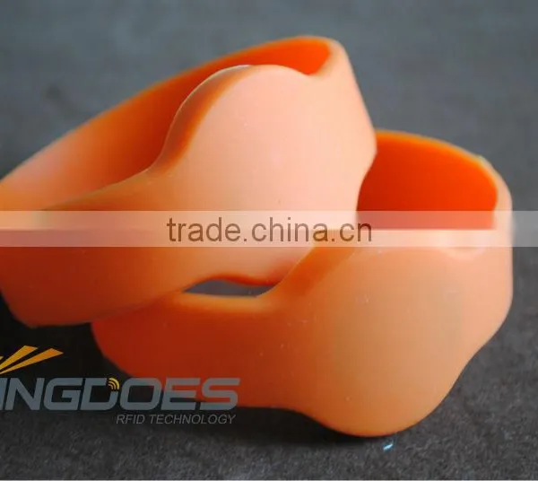 Waterproof RFID Silicone Wristband