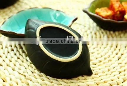 Wholesale Stock Small Order Leaf Shaped Ceramic Condiment Plate photo-3