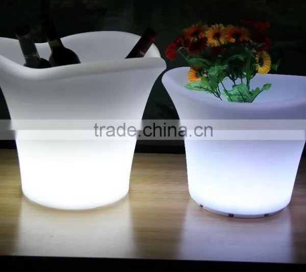 100% PE Plastic Luminous Led Plastic Flower Pot Furniture photo-5