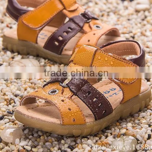 Zm35582a Summer Kids Sport Shoes New Designs Leather Flat Sandals photo-2