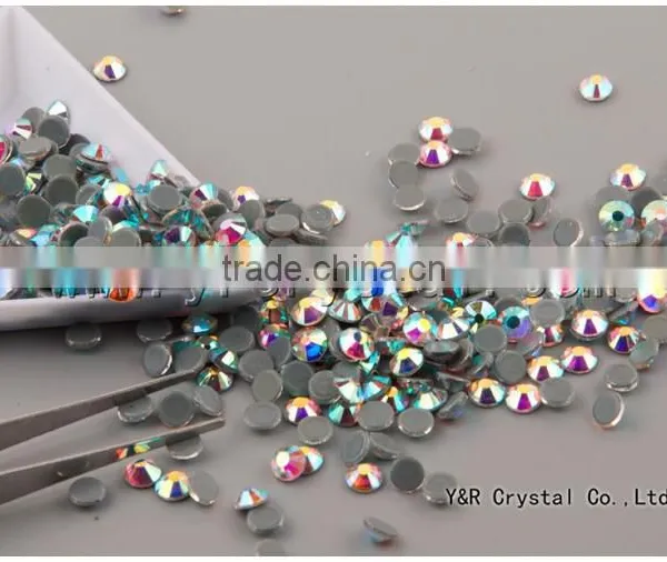 Hot Fix Rhinestones Round Shape & Flatback & Glass Crystal Material photo-4