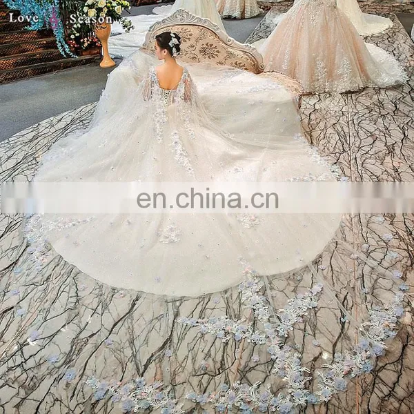 Gt902 2017 Luxury High Quality Cape White Muslim Lace Bridal Gown Muslim Wedding Dress photo-3