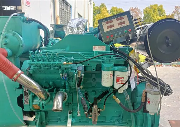 Cumins 150HP 6-cylinder Marine Propulsioin Engine Outboard Engine for Inboard Boat/fishing Boats/passenger Ships photo-3