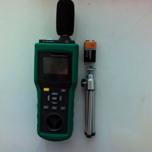 OMEGA HHT13 Contact/Non-Contact Pocket Laser Tachometer photo-4