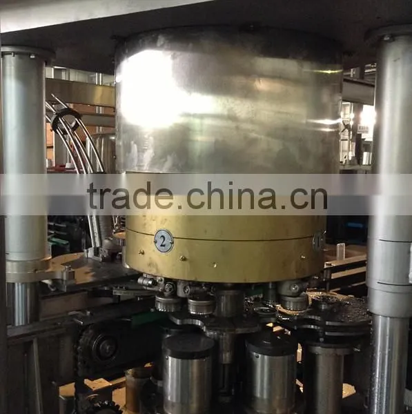 Aluminium Can Carbonated Drink Filling Machine photo-5
