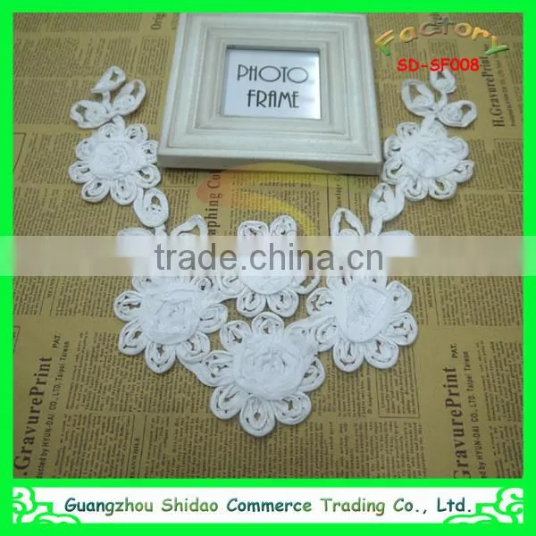 Customize Chantilly and Fancy Chiffon Neckline Lace Appliques Wholesale/lace Collar photo-3