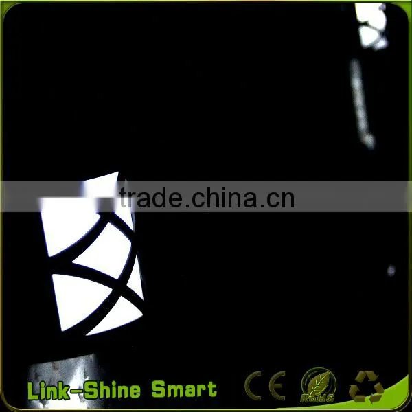 Beautiful Design Waterproof Glass Shape Led Integrated Solar Led Street Light photo-4