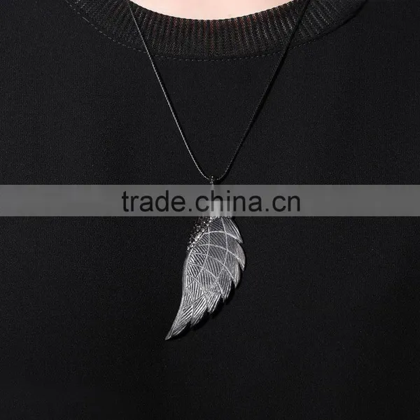 Wholesale Price Superior Workmanship Cool Cattle Bone Necklace for Men photo-4