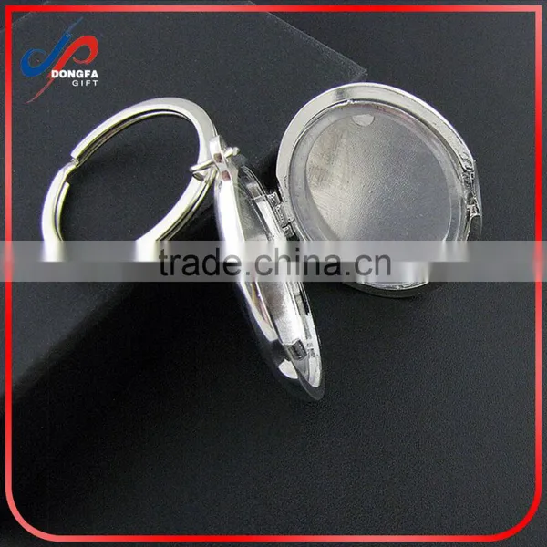 Custom Cheap Promotion Gift Metal Photo Frame Keychain Metal Keychain