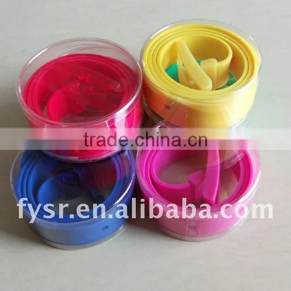 Good Design Cheap Price Eco-friendly Color Silicone Belts for Students photo-3