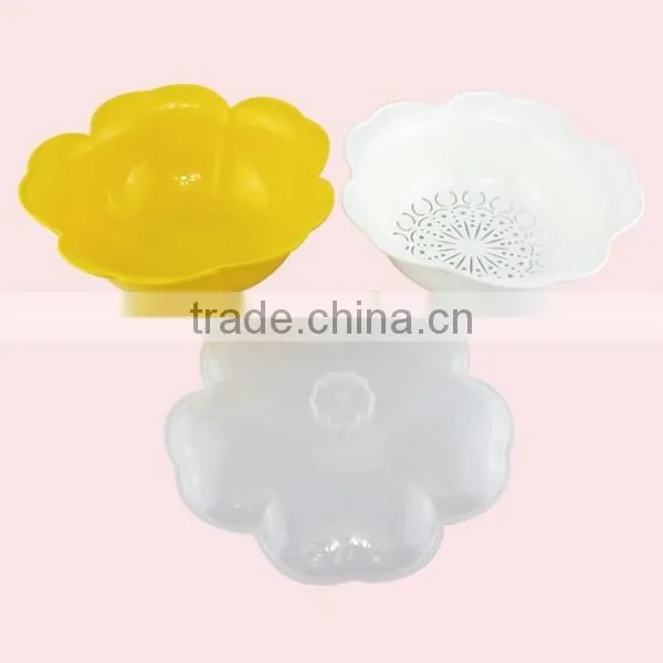 Two Layers Plastic Plum Blossom Shape Kitchen Sieve photo-2