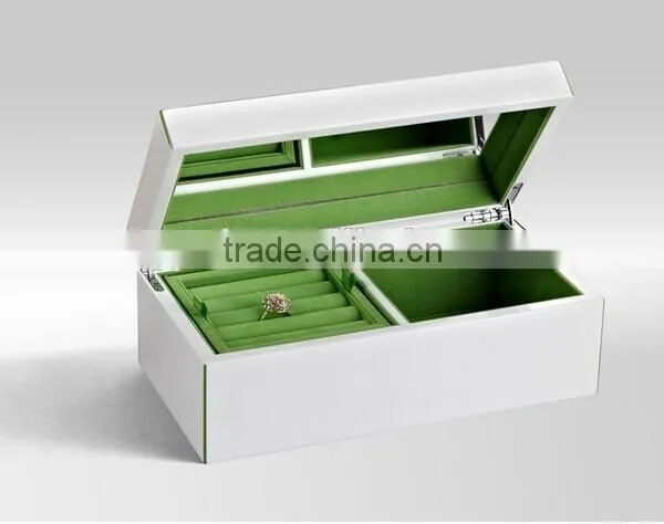Luxury Wood Piano Glossy Lacquer Finished Handmade Wooden Box Wooden Jewelry Box Wooden Accessories Box photo-4