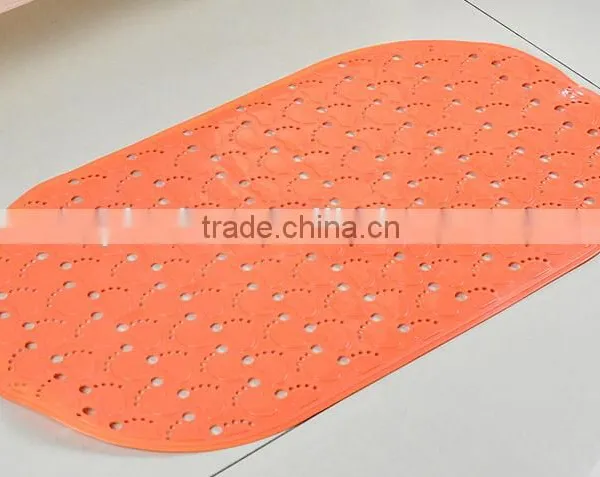 Cute Foots Pattern and Safty With Suction Cups Pvc Bath Mat photo-3