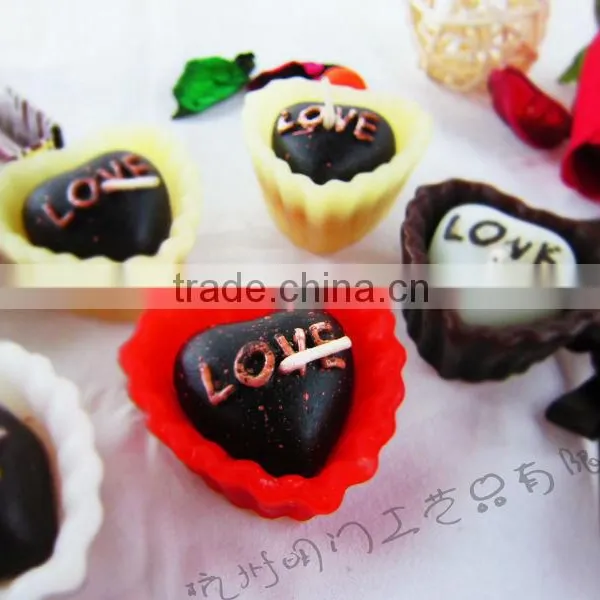 1pcs Cake Chocolate Scented Candle With Love Heart Shape