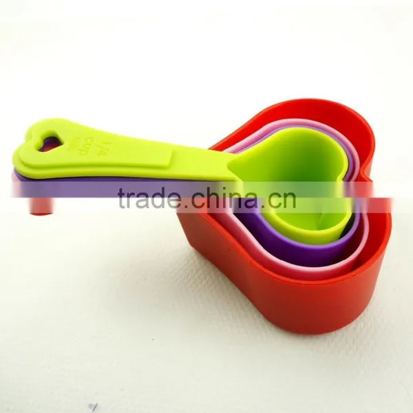 47009 4PCS HEART SHAPE MEASURING CUP photo-3