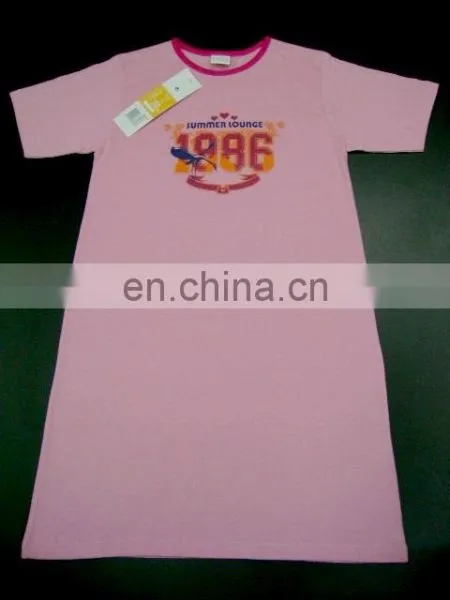 Ladies Long T-shirt.