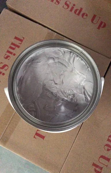 2 Component Polyester Auto Refinish Putty High Solid Easy Sanding Good Knifing Performance Body Filler for Car Collision Repair Market photo-3
