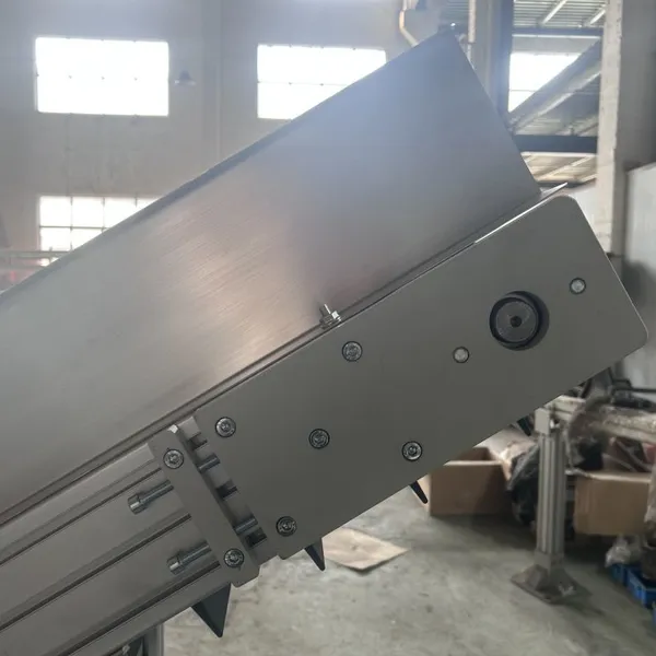 Wear-resistant Belt Elevator With Automatic Conveying Belt photo-4
