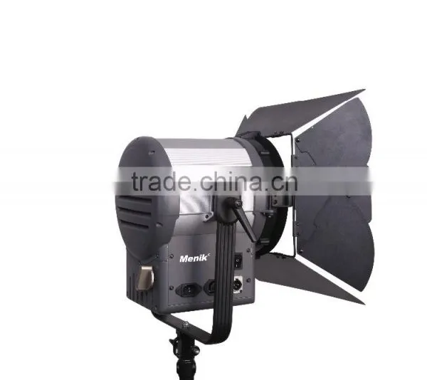 Menik SR-1500 150W Fresnel Lens LED Spotlight photo-6