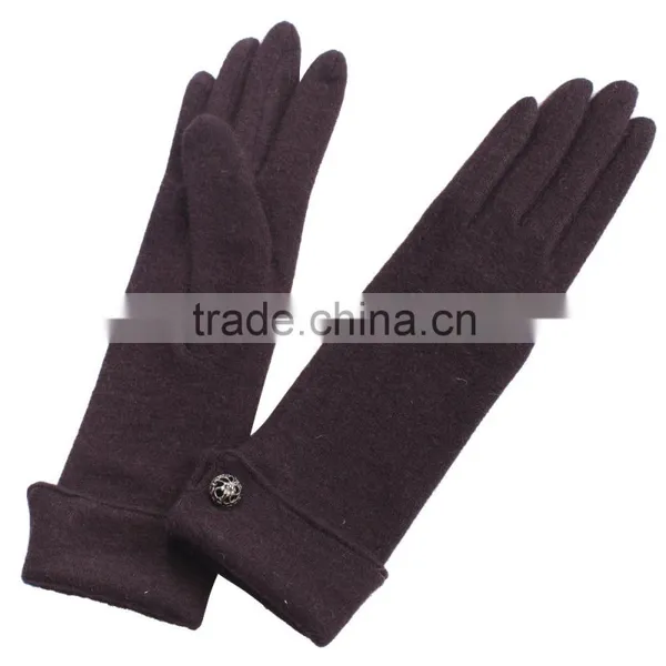 Wool Winter Gloves With Button