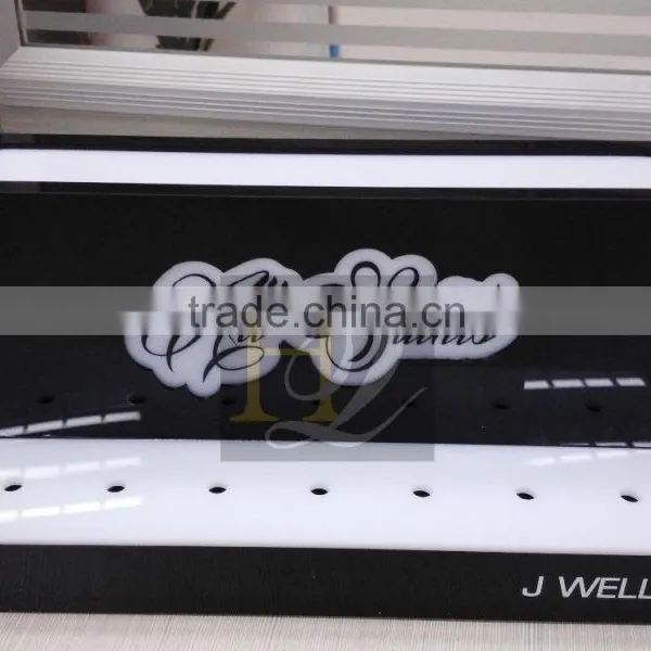 2016 New Style Illuminated Makeup Arylic Display Rack LED Acrylic Display Stand photo-4