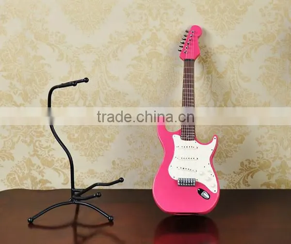 1/6 Plastic Guitar Toy/ Realistic Guitar Display Model photo-2