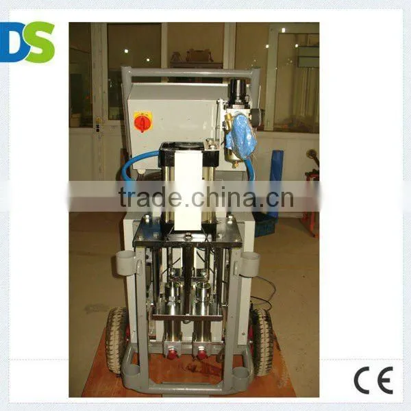 CE Mark Polyurea Spray Machine photo-2