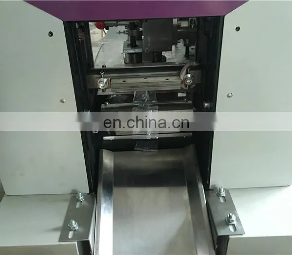 Mosquito Repellent Mat Wrapping Packing Machine photo-3