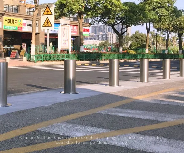 UPARK Car Yards Traffic Safety Bollard Anti-theft Driveway Automatic E Bollards photo-3