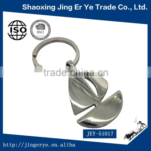 Wholesale Innovetive Metal Zinc Alloy Mini 3D Boat Keychain photo-2