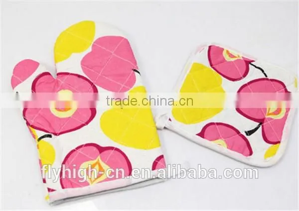 Fashion Embroidered Cotton Oven Glove/oven Mitt photo-2