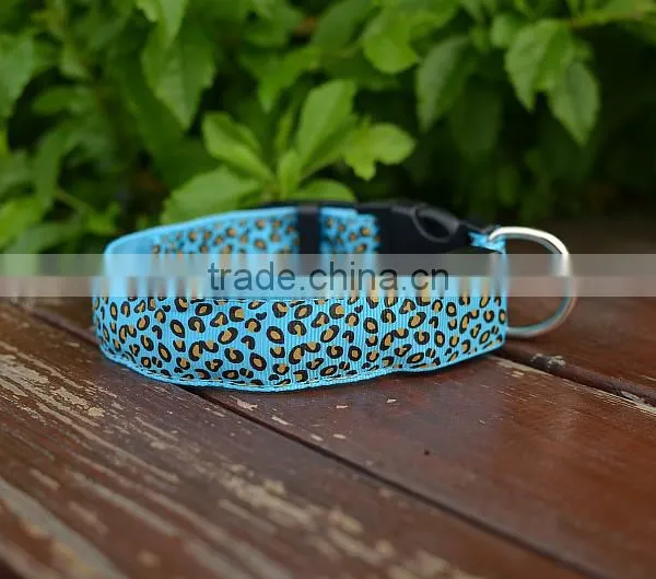 Yl68 Promotional Items LED Leopard Dog Collars Pet Belt Flash Pet Collar photo-4