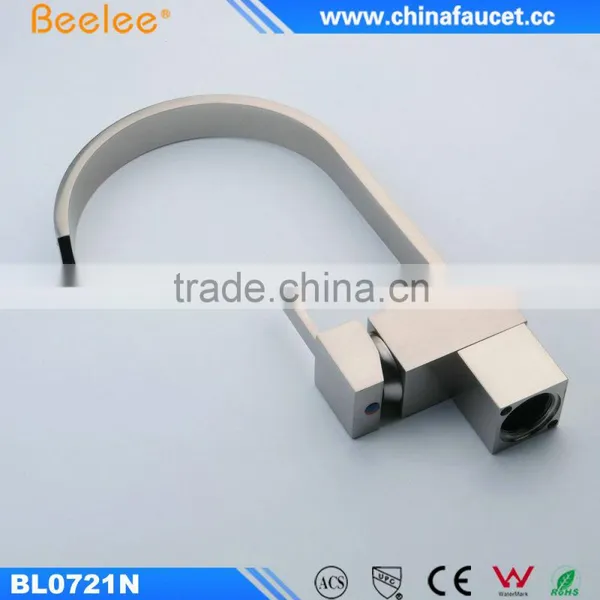 China Kitchen Mixer Instant Hot Water Tap Flexible Wash Basin Faucet photo-6