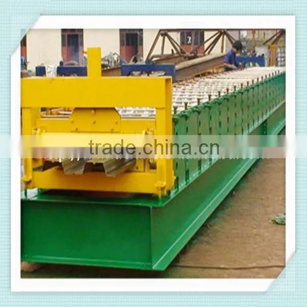 688 Metal Deck Sheet Trapezoid Profile Roll Forming Making Machine for Sale