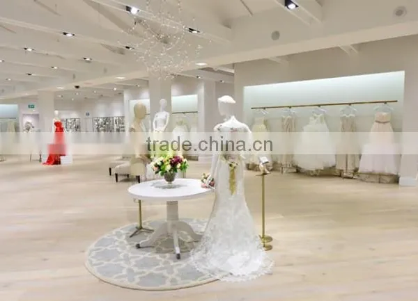 Experienced Made Nice Looking Decoration Of Wedding Dresses Shop photo-2