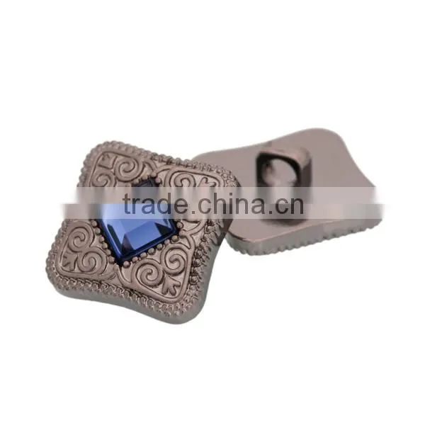 Bulk Heart Shaped Shank Rhinestone Fashion Button Ornaments photo-2
